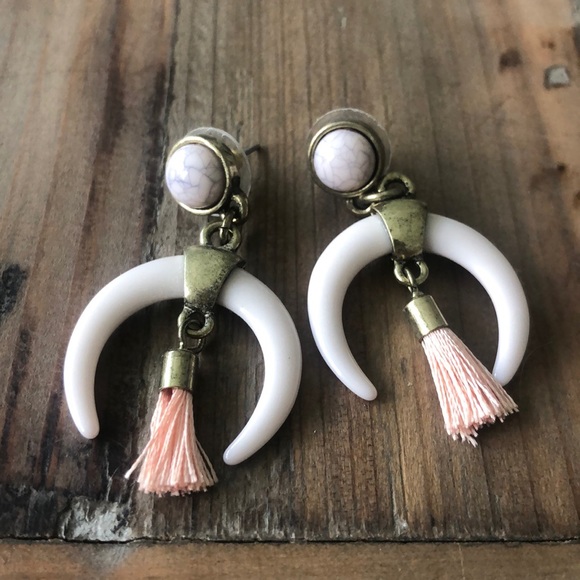 BaubleBar Jewelry - BaubleBar Earrings